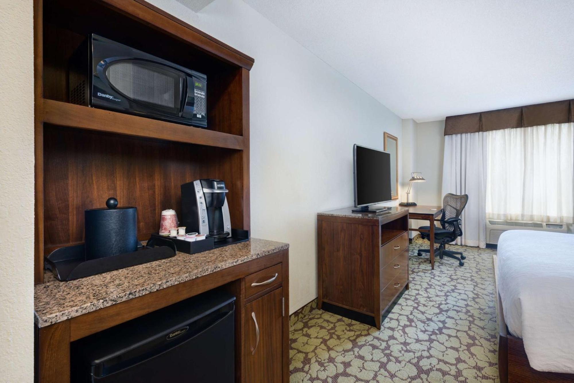 Hilton Garden Inn Atlanta North/Alpharetta Eksteriør bilde