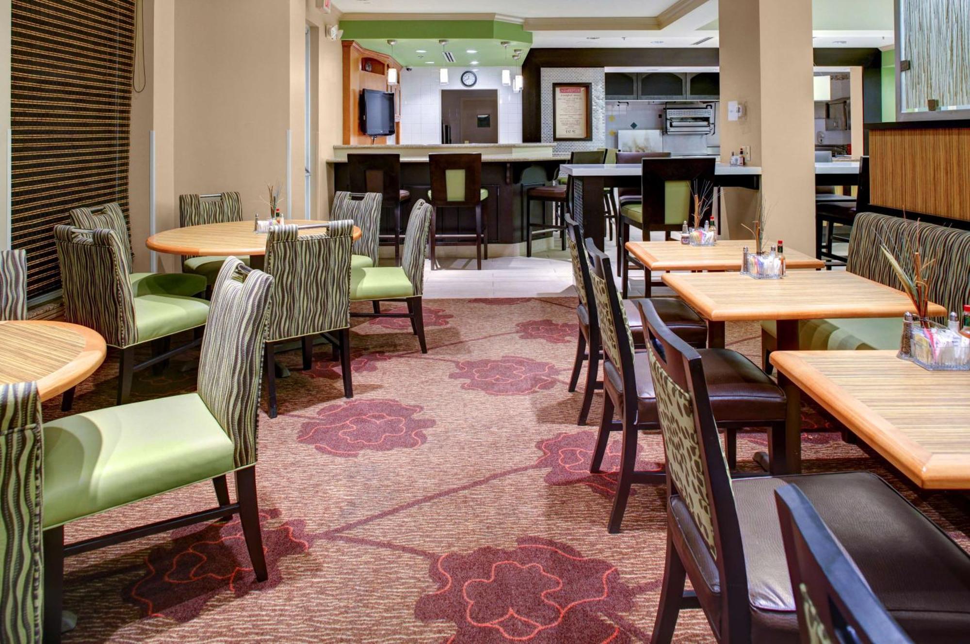 Hilton Garden Inn Atlanta North/Alpharetta Eksteriør bilde
