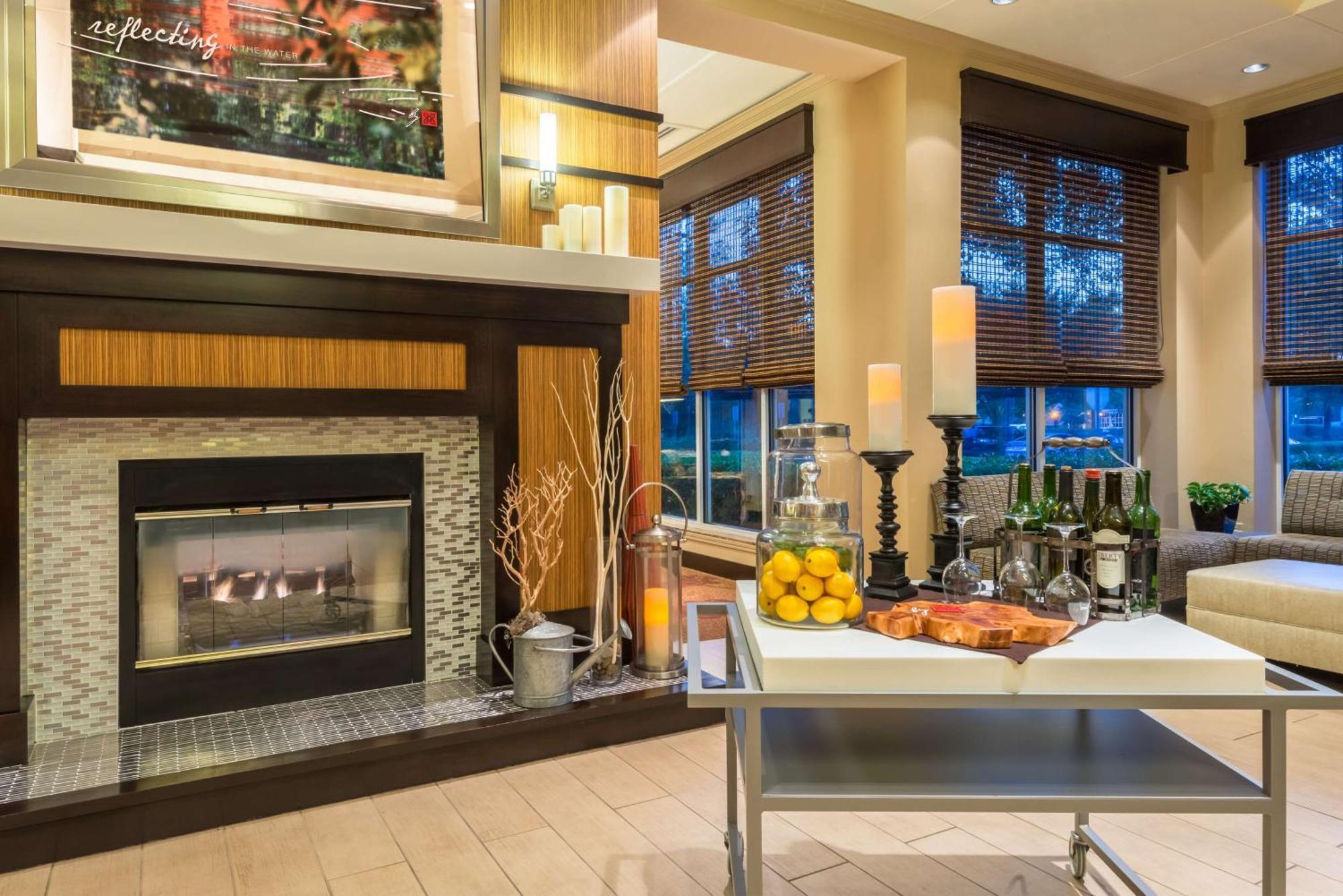 Hilton Garden Inn Atlanta North/Alpharetta Eksteriør bilde